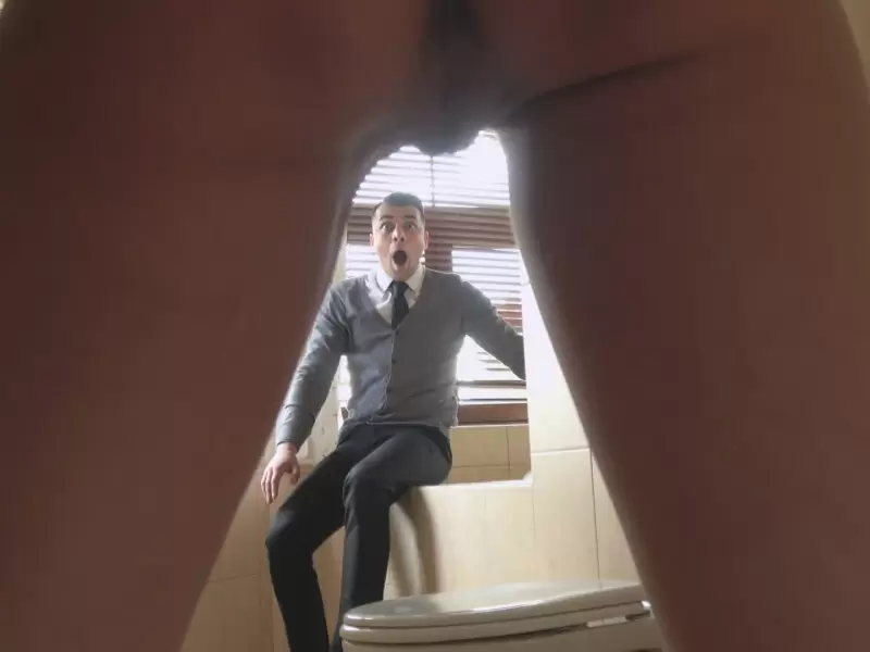 أمي مجرد عاهرة تحب الزبوب – sex mom